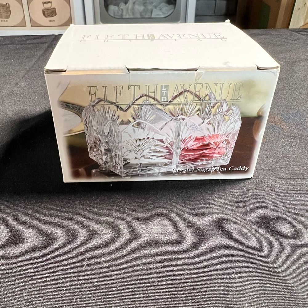 NWOT Fifth Avenue Portico Crystal Sugar Caddy